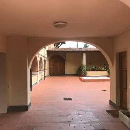 Oliveto Apartment *