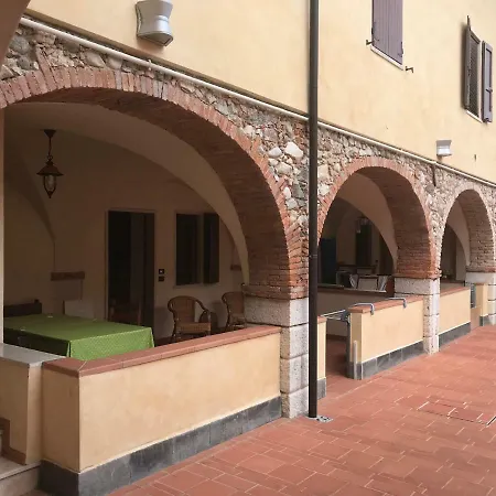 Apartment Oliveto San Felice del Benaco