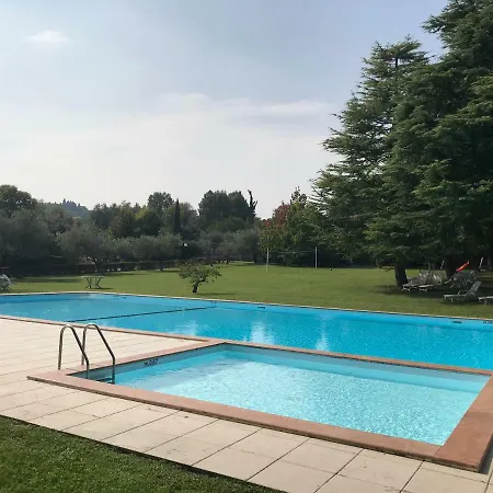 Apartment Oliveto